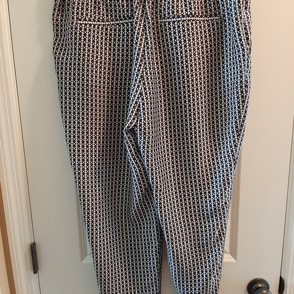 Crop pants - Picture 3 of 5